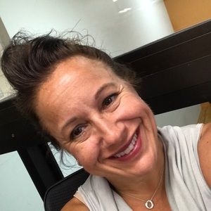 Meet your Posher, Cheryl